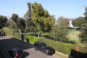 Photo 21- click for photo gallery